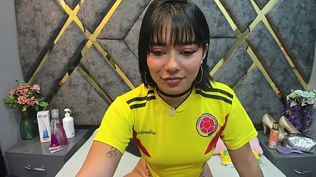 roxane vega online show from July 7, 2026, 6:12 pm