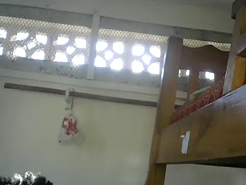 Snapshot of madam-Emma chatting on June 26, 2026, 1:15 pm madam-Emma online show from June 26, 2026, 1:15 pm