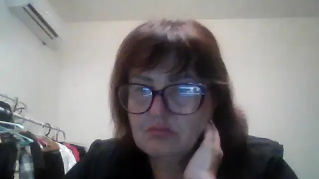 Snapshot of ErikaXShine chatting on July 20, 2026, 8:00 pm ErikaXShine online show from July 20, 2026, 8:00 pm
