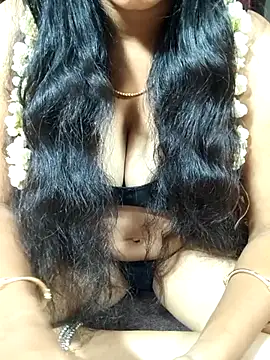 Snapshot of telugu_modal_divya0999 chatting on July 22, 2026, 4:10 pm telugu modal divya0999 online show from July 22, 2026, 4:10 pm