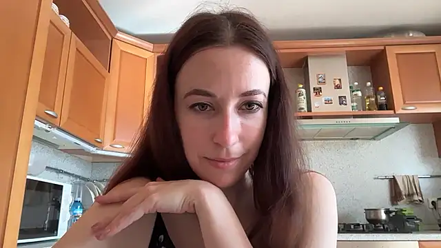 Snapshot of Flamingo_Queen chatting on June 11, 2026, 6:00 am Flamingo Queen online show from June 11, 2026, 6:00 am