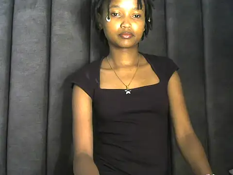 Snapshot of sexy_ignis_aura chatting on June 8, 2026, 5:30 am sexy ignis aura online show from June 8, 2026, 5:30 am