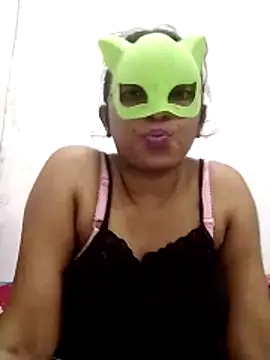 Snapshot of sldoni chatting on June 12, 2026, 2:16 pm sldoni online show from June 12, 2026, 2:16 pm