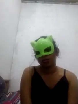 Snapshot of sldoni chatting on June 15, 2026, 2:52 pm sldoni online show from June 15, 2026, 2:52 pm