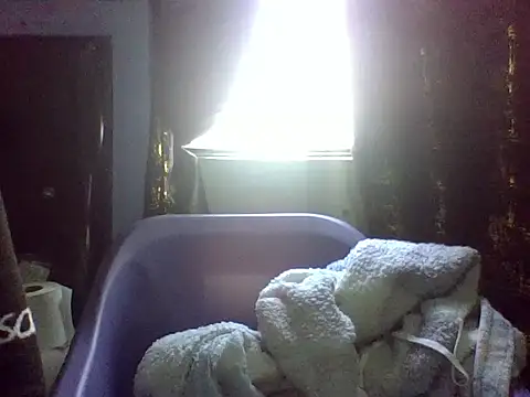 Lovey daisy15 online show from June 26, 2026, 7:35 am