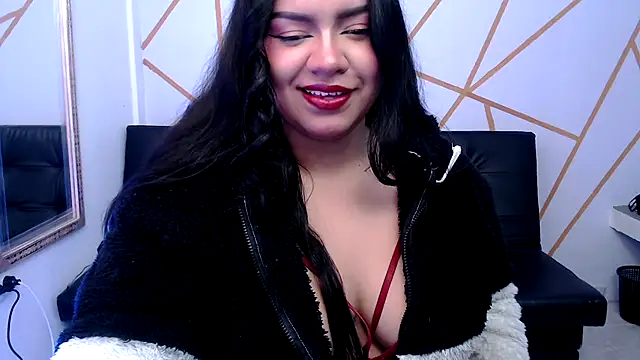 Snapshot of mia_kraviz chatting on June 11, 2026, 12:36 pm mia kraviz online show from June 11, 2026, 12:36 pm