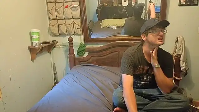 butttslut online show from June 8, 2026, 8:53 pm