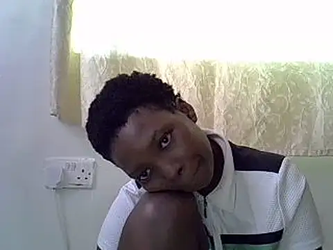 Snapshot of smile_lily chatting on August 9, 2026, 9:47 am smile lily online show from August 9, 2026, 9:47 am