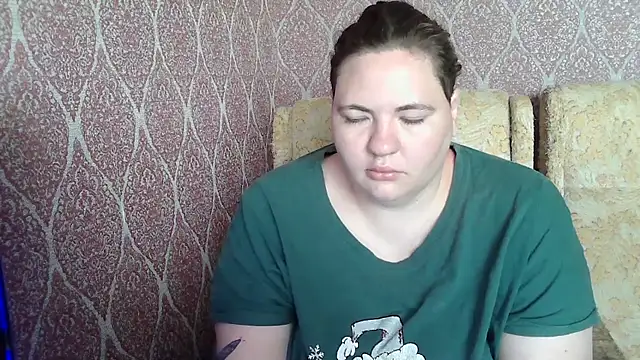 Snapshot of TiaMason chatting on July 6, 2026, 6:43 am TiaMason online show from July 6, 2026, 6:43 am