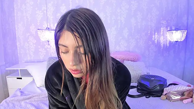 Snapshot of zarel_angels chatting on July 8, 2026, 8:57 pm zarel angels online show from July 8, 2026, 8:57 pm