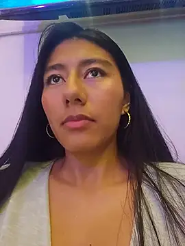 Carla Alvez online show from July 11, 2026, 4:04 am