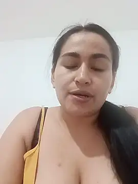 Carolina Velez pm online show from June 28, 2026, 2:17 am