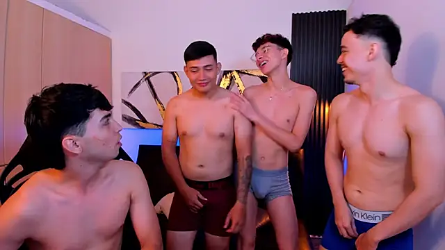 Hot GuysW online show from June 13, 2026, 2:09 am
