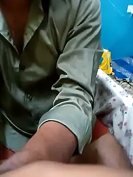 Lawrencedlkk007 online show from March 15, 2025, 9:49 pm