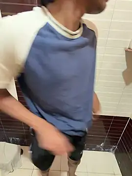Snapshot of samyuthtwink chatting on July 28, 2026, 12:34 pm samyuthtwink online show from July 28, 2026, 12:34 pm