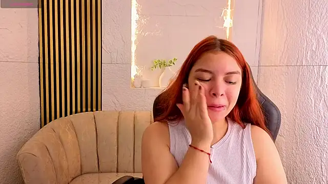 Snapshot of sofia_red_cn chatting on July 6, 2026, 1:19 pm sofia red cn online show from July 6, 2026, 1:19 pm
