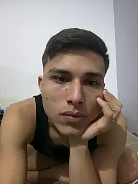 Snapshot of Antoni150906 chatting on July 17, 2026, 5:58 am Antoni150906 online show from July 17, 2026, 5:58 am