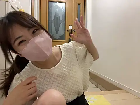 Sakura Mochi38 online show from June 27, 2026, 4:56 pm