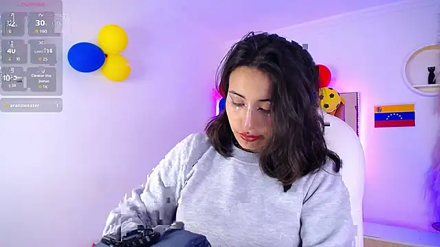 Snapshot of Camiila__1 chatting on July 4, 2026, 12:11 pm Camiila 1 online show from July 4, 2026, 12:11 pm