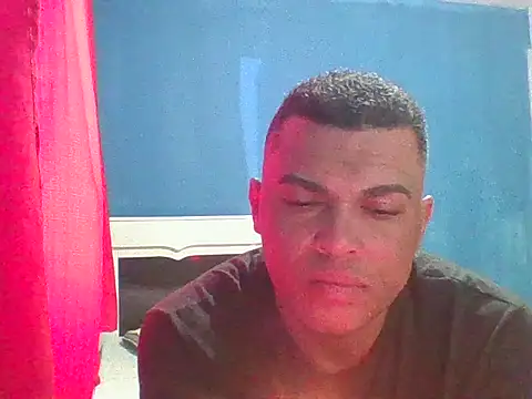 VitorBDote23cm online show from June 11, 2026, 10:13 am