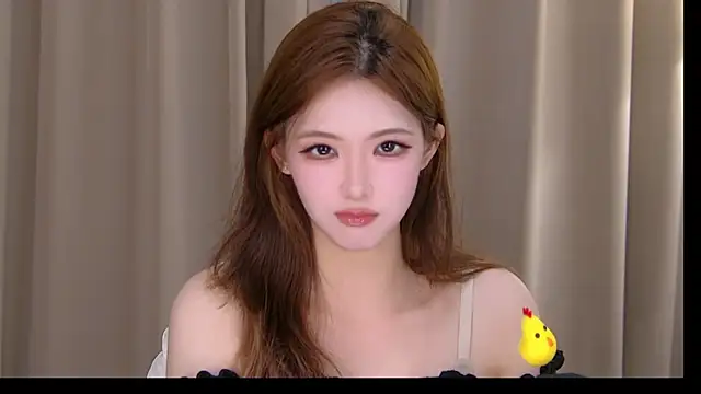 ninimissy online show from June 16, 2026, 5:04 pm