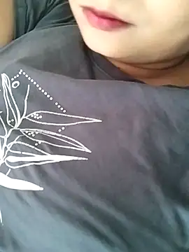 Snapshot of Missridhi chatting on June 12, 2026, 6:45 am Missridhi online show from June 12, 2026, 6:45 am