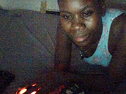 Snapshot of pretty_renor chatting on June 26, 2026, 5:23 am pretty renor online show from June 26, 2026, 5:23 am