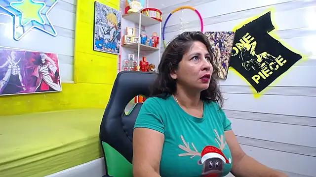 Snapshot of sofia_yummy30 chatting on June 16, 2026, 1:25 pm sofia yummy30 online show from June 16, 2026, 1:25 pm