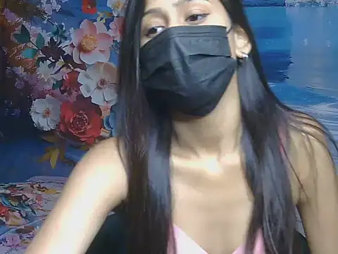 Snapshot of yours-ishu chatting on June 24, 2026, 4:44 am yours-ishu online show from June 24, 2026, 4:44 am