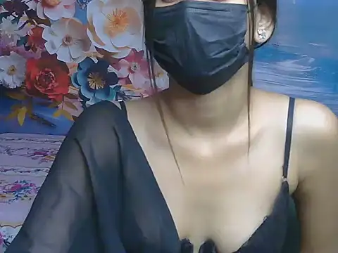 Snapshot of yours-ishu chatting on July 6, 2026, 5:15 am yours-ishu online show from July 6, 2026, 5:15 am