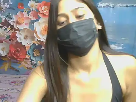Snapshot of yours-ishu chatting on July 7, 2026, 5:32 am yours-ishu online show from July 7, 2026, 5:32 am