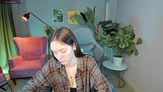 Eva Leeee online show from June 29, 2026, 5:03 am
