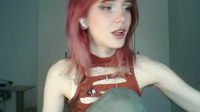 KayleneWesterberg online show from July 12, 2026, 3:03 pm
