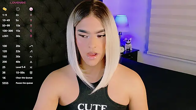 Scarlethvhonparker online show from May 27, 2026, 1:46 am