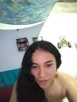 Kittyytinaa online show from July 2, 2026, 3:23 am