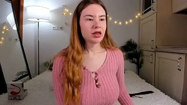 SonyaBabyn online show from February 12, 2025, 3:38 pm