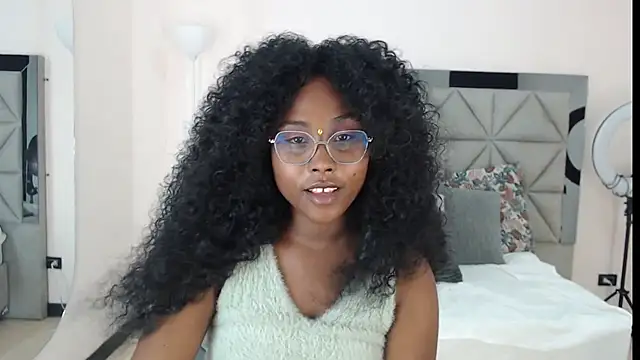 lily mendoza online show from July 7, 2026, 7:40 pm