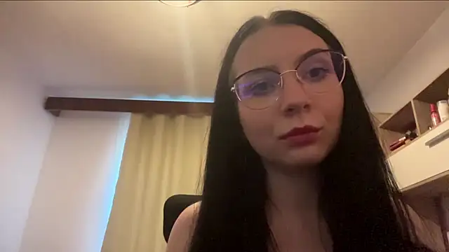 LucyHotelling online show from June 20, 2026, 3:26 pm