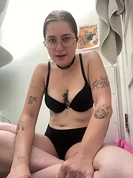 mclacy online show from June 12, 2026, 2:16 pm