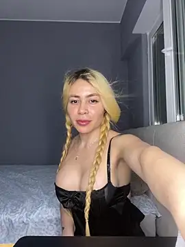 sabriloirinha online show from June 15, 2026, 1:08 am