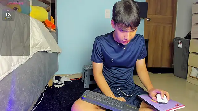 Angel  TheKing online show from July 16, 2026, 11:44 pm