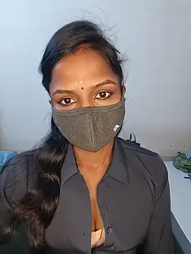 YALINITWO7 TAMIL online show from June 19, 2026, 4:33 pm