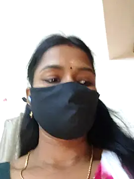 YALINITWO7 TAMIL online show from July 14, 2026, 1:17 pm