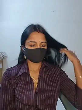 YALINITWO7 TAMIL online show from July 26, 2026, 7:48 am