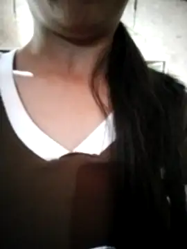 Snapshot of Helen-nn chatting on July 6, 2026, 10:34 am Helen-nn online show from July 6, 2026, 10:34 am