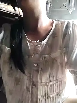 Snapshot of Helen-nn chatting on July 17, 2026, 3:57 am Helen-nn online show from July 17, 2026, 3:57 am