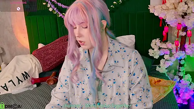 Snapshot of Candy-yeah chatting on June 27, 2026, 1:54 am Candy-yeah online show from June 27, 2026, 1:54 am