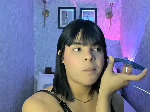 emily rosue  online show from July 16, 2026, 3:12 am
