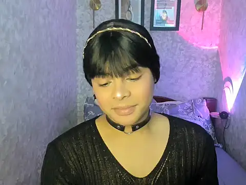 emily rosue  online show from July 18, 2026, 1:54 am