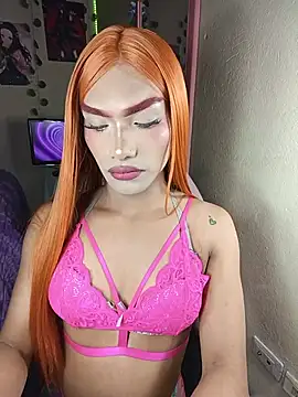 Snapshot of _KittyQueen12 chatting on July 1, 2026, 8:05 am KittyQueen12 online show from July 1, 2026, 8:05 am